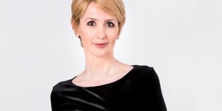 Amalia Savinescu - Nu te naști fotogenic, dar poți învăța să fii